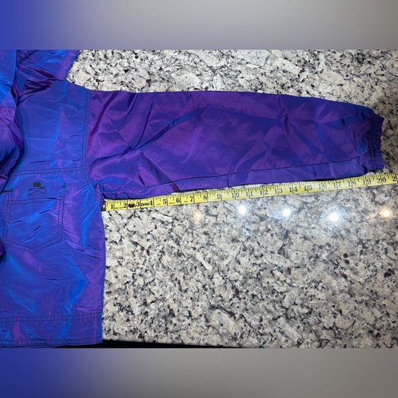 VTG 1990s ZAPP International Neon Purple Iridescent Cropped Windbreaker Jacket - Picture 7 of 9